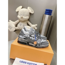 Louis Vuitton Trainer Sneaker